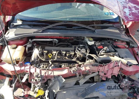 2017 Ford Focus Se z USA, uszkodzony, nr VIN 1FADP3F28HL201197